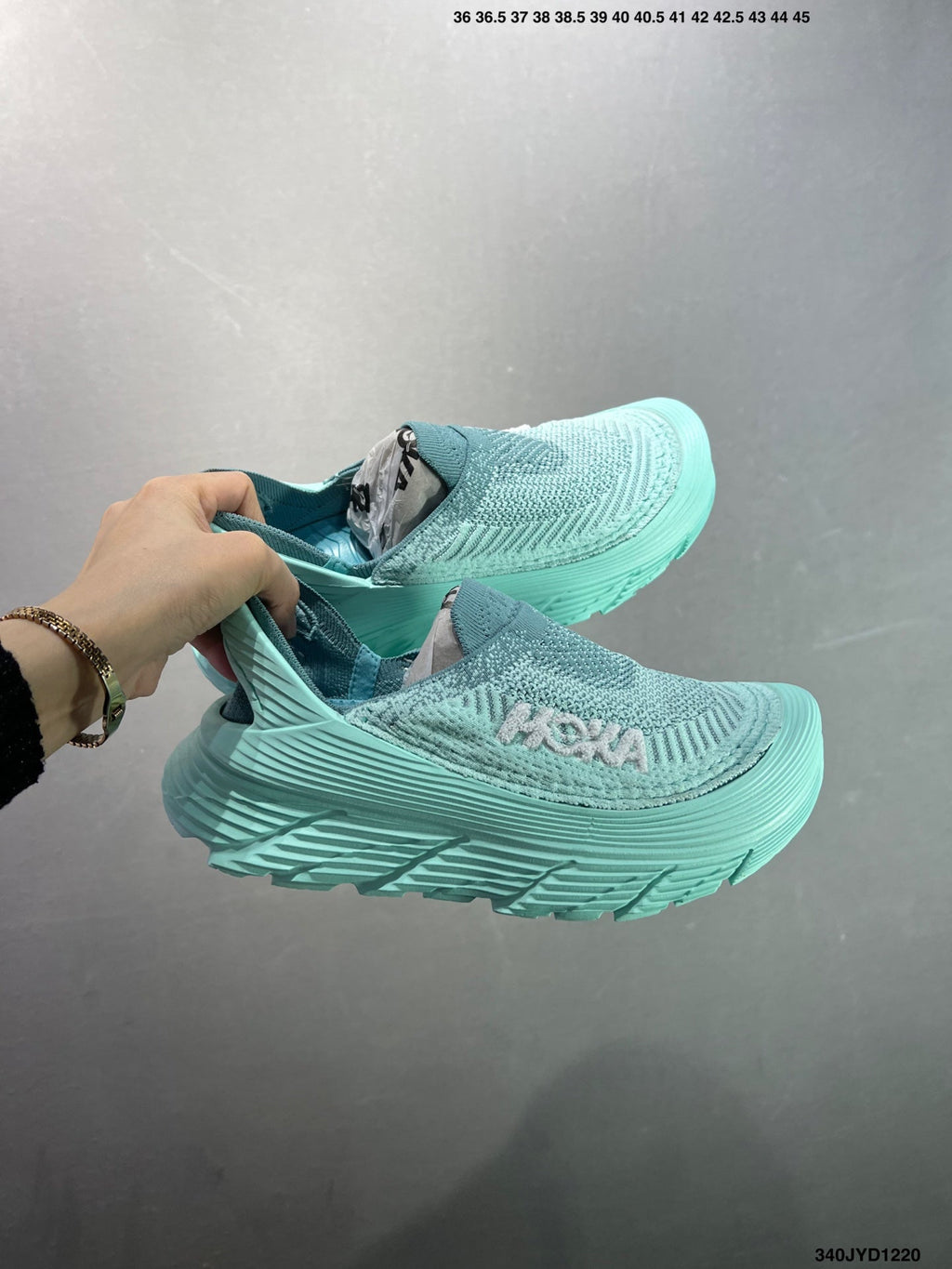 HOKA ONE ONE Restore TS