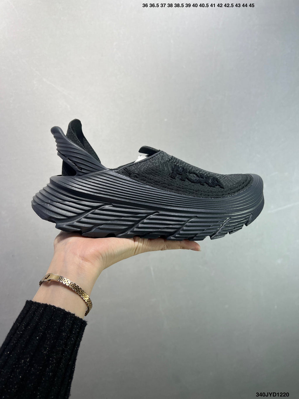 HOKA ONE ONE Restore TS