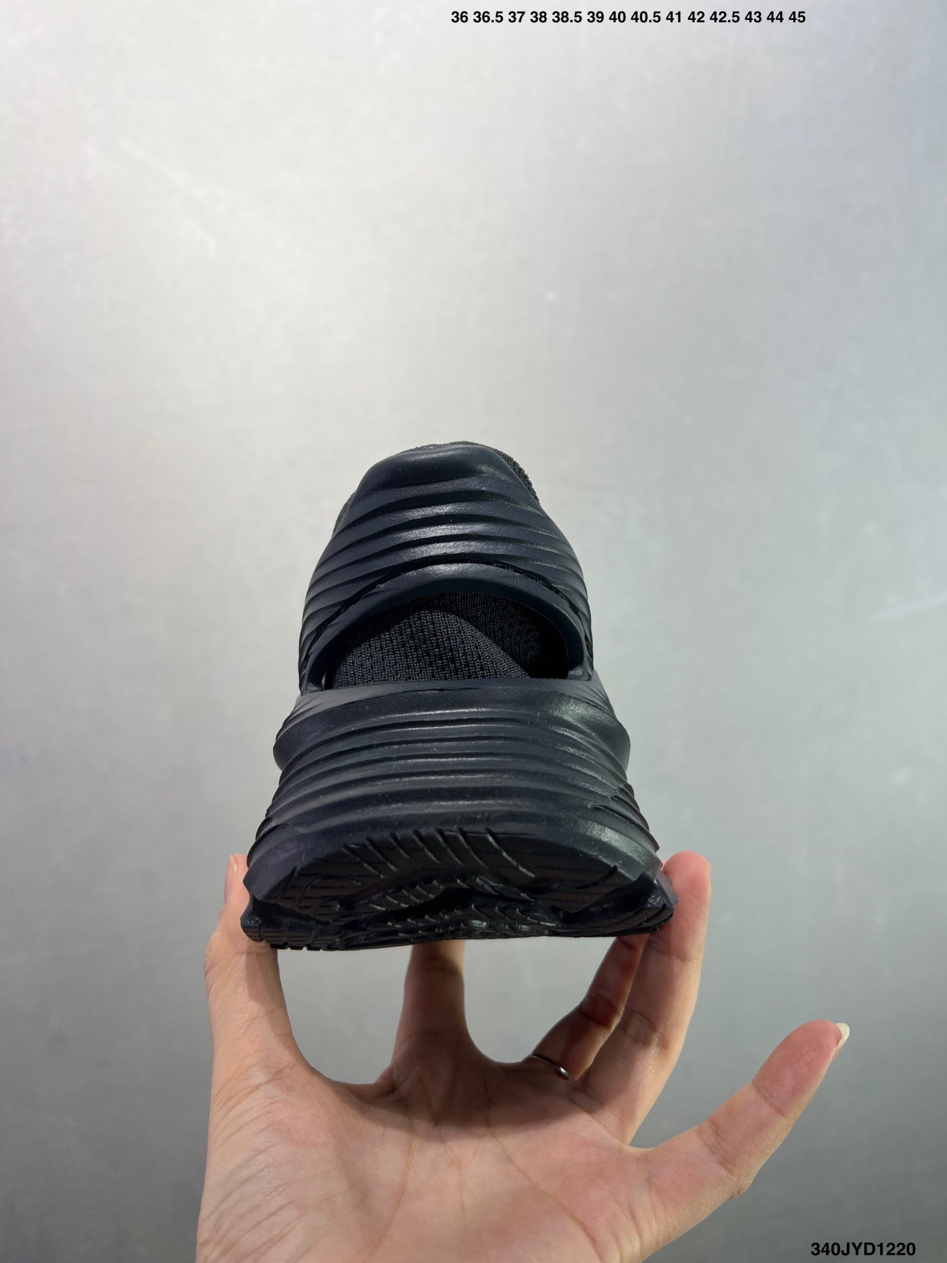 HOKA ONE ONE Restore TS