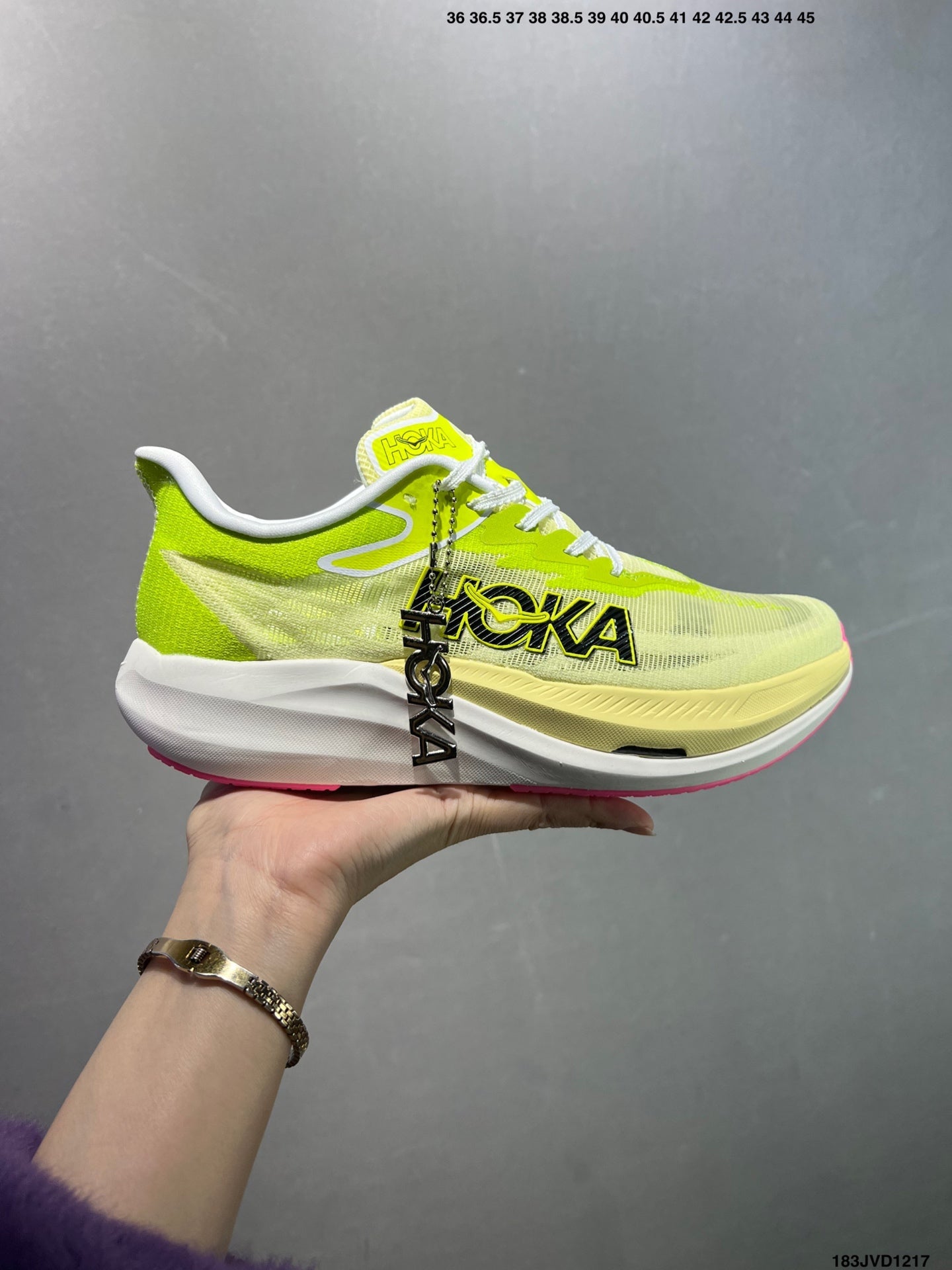 Hoka One One Rocket X 3