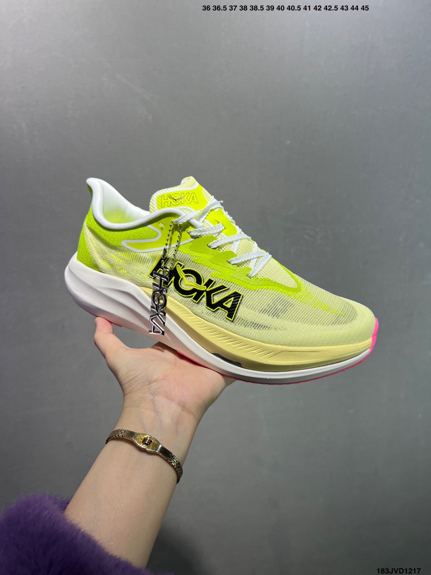 Hoka One One Rocket X 3