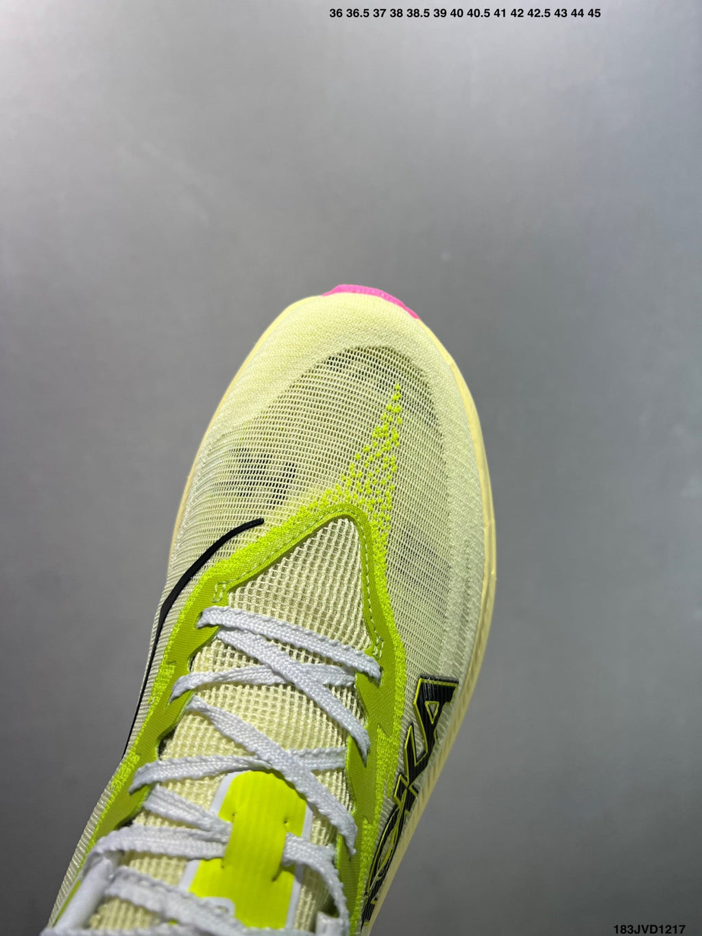 Hoka One One Rocket X 3