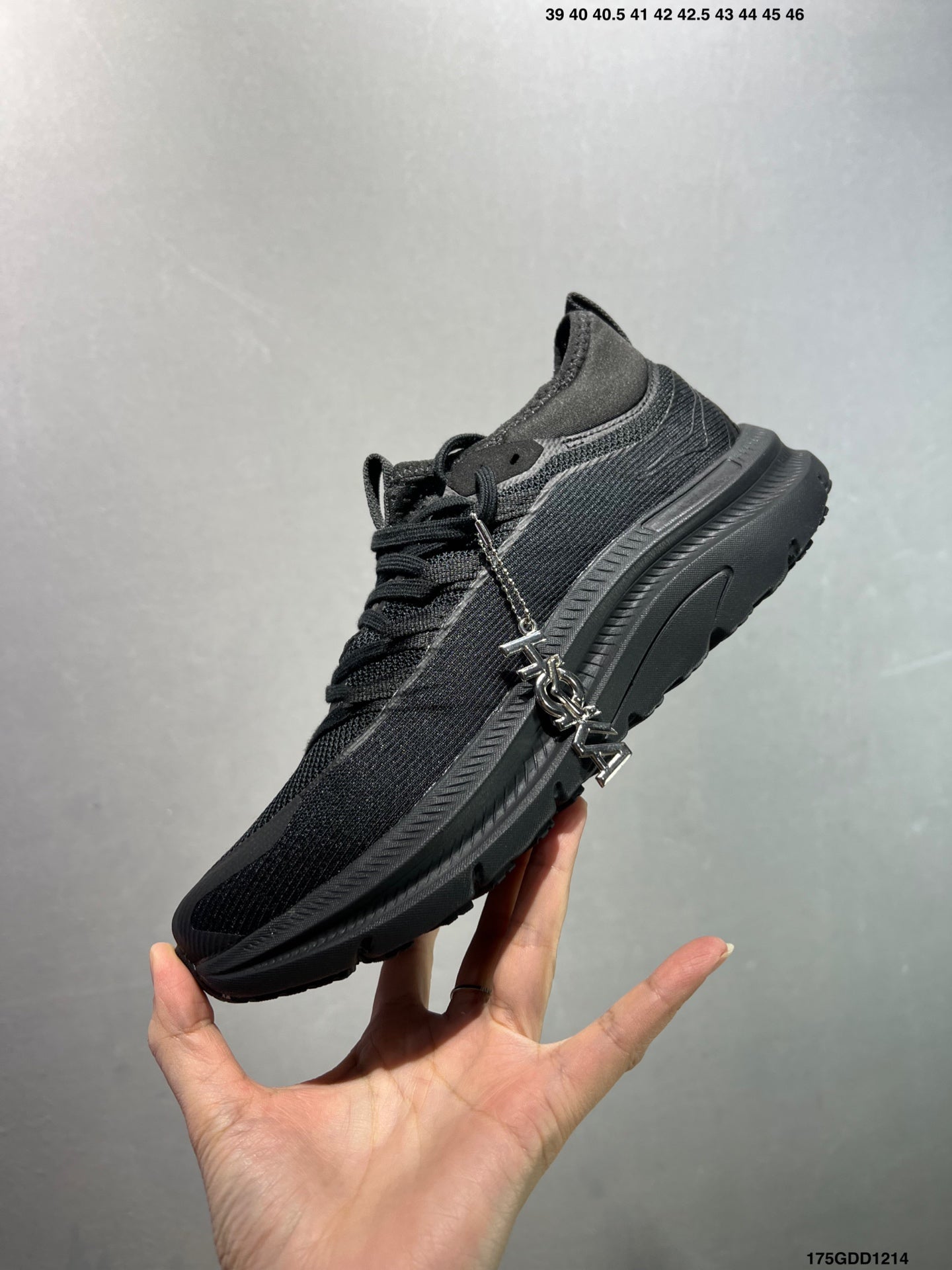HOKA M KAWANA MID