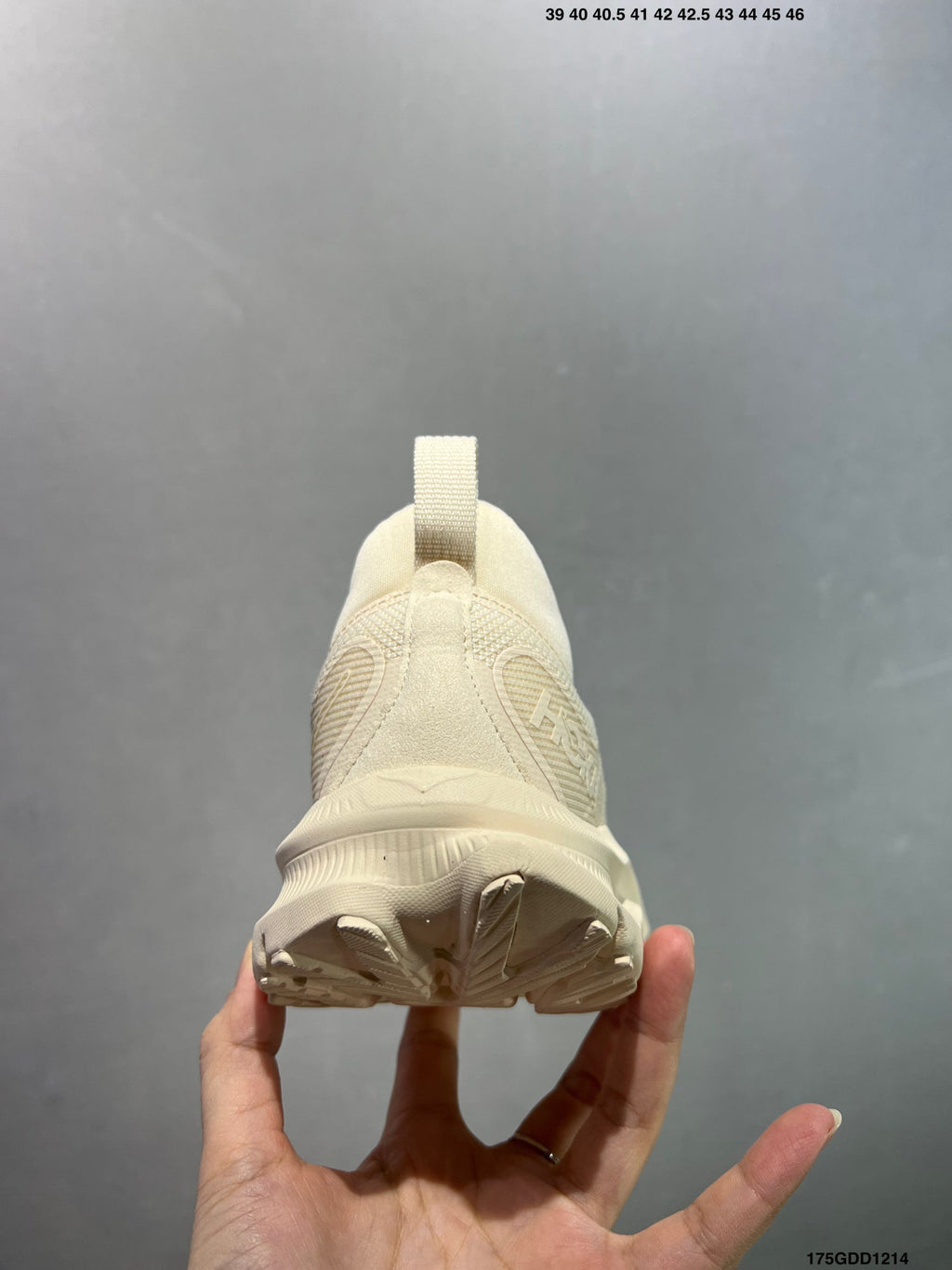 HOKA M KAWANA MID