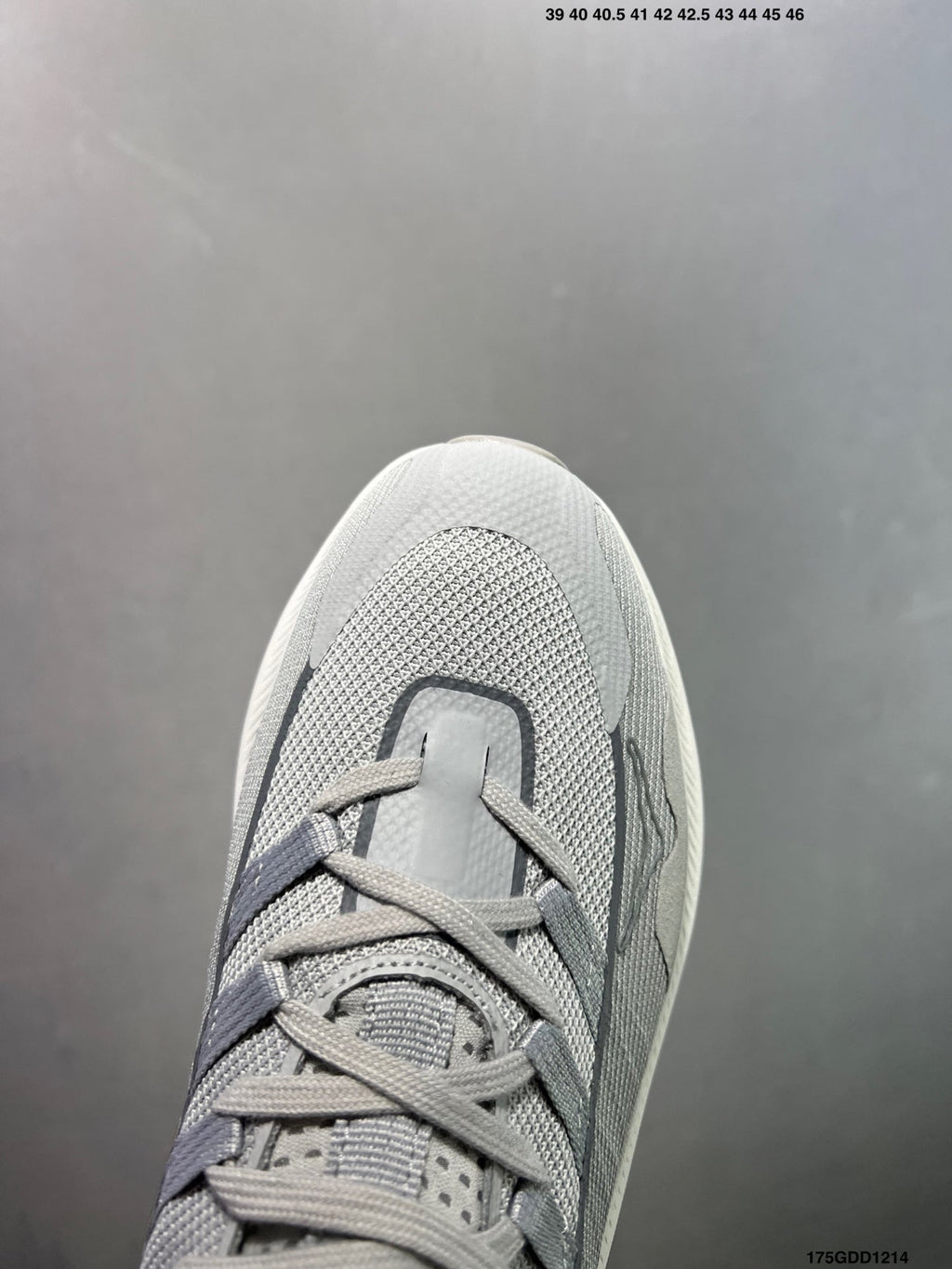 HOKA M KAWANA MID