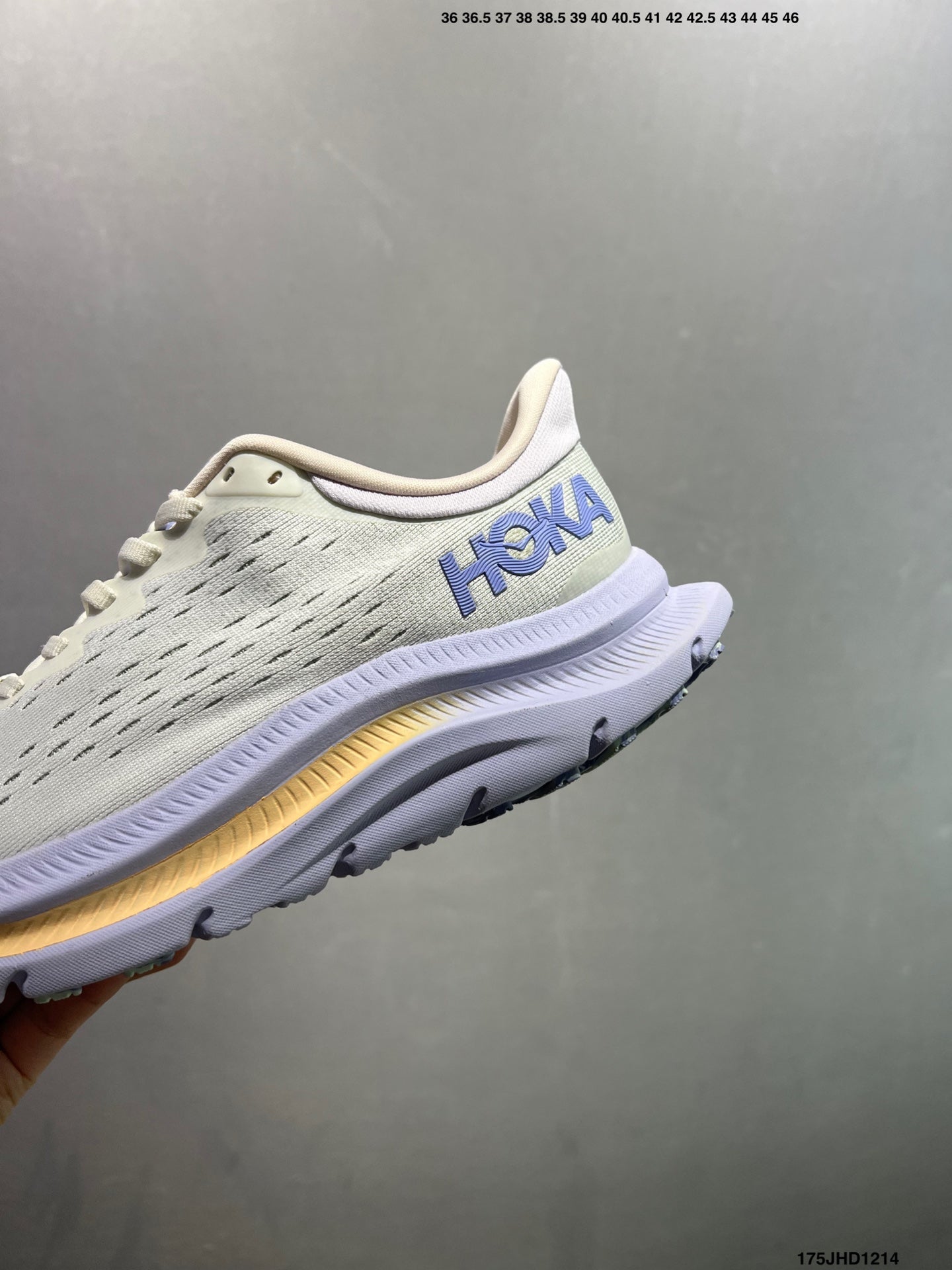 HOKA M KAWANA