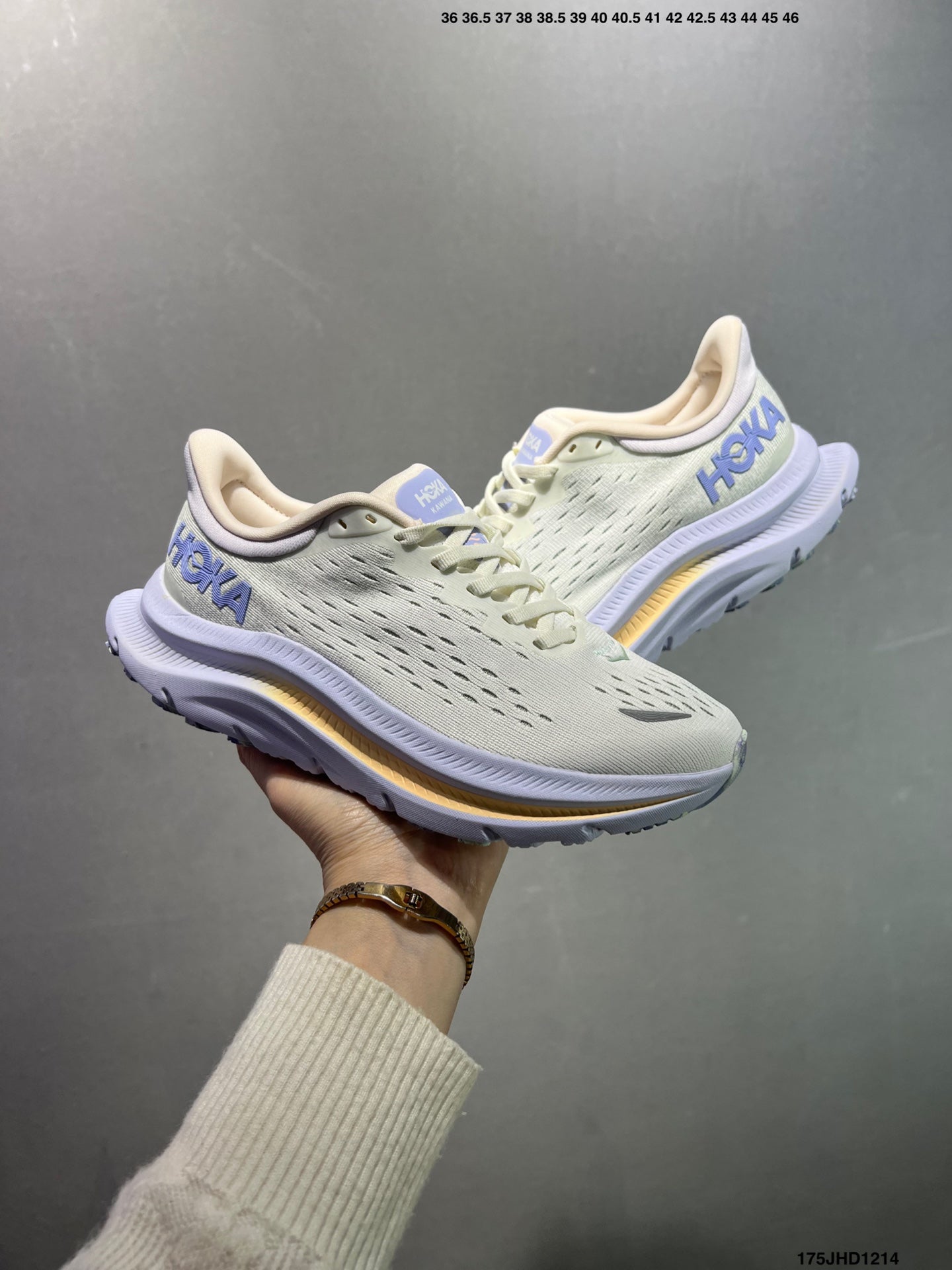 HOKA M KAWANA