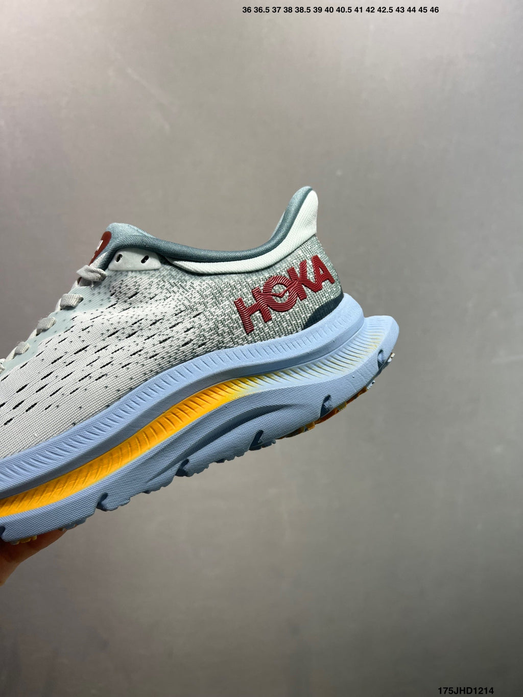 HOKA M KAWANA