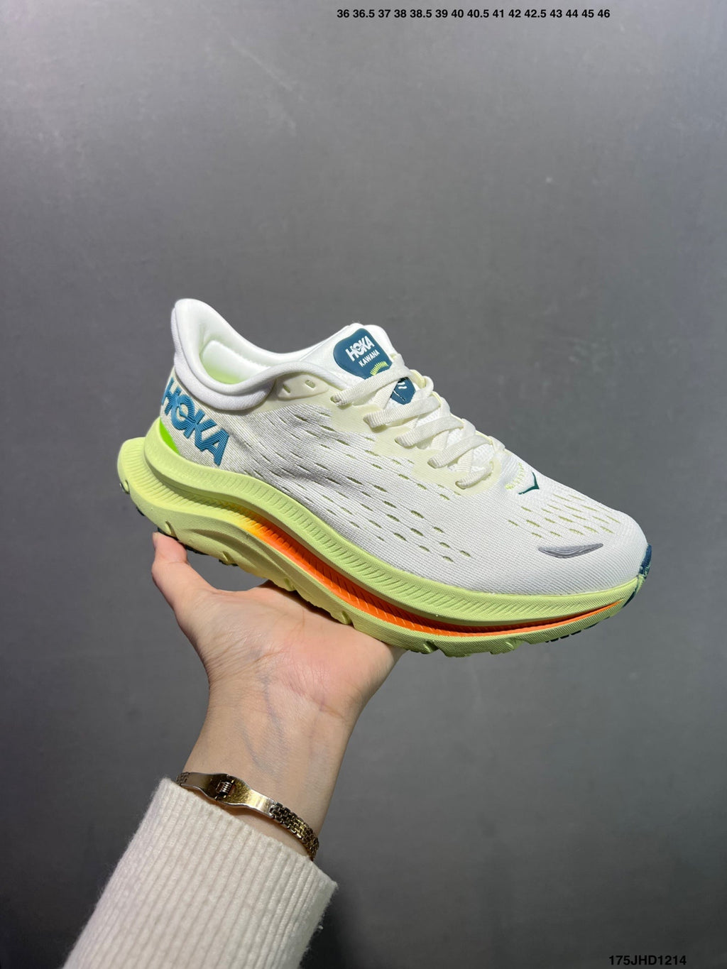 HOKA M KAWANA
