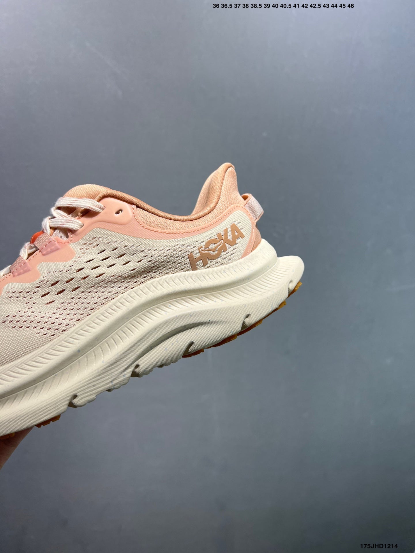 HOKA ONE ONE Kawana 2