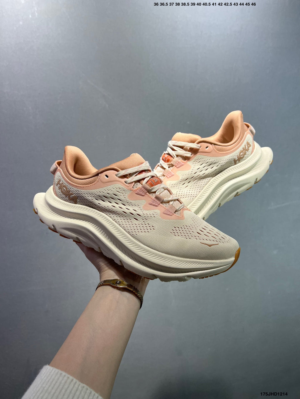 HOKA ONE ONE Kawana 2