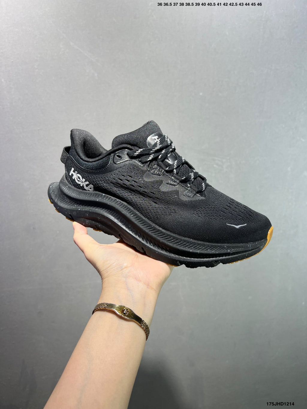 HOKA ONE ONE Kawana 2