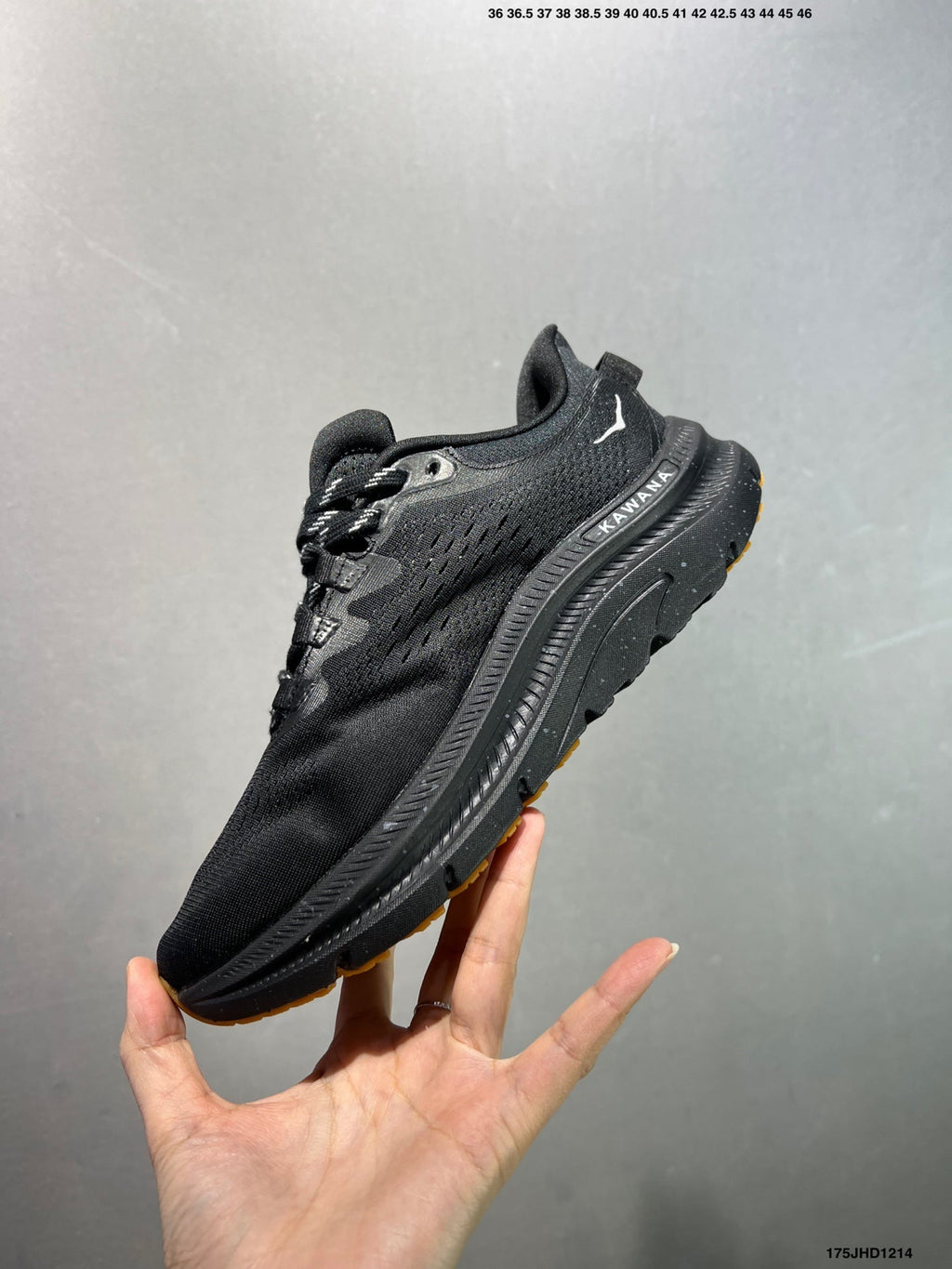 HOKA ONE ONE Kawana 2