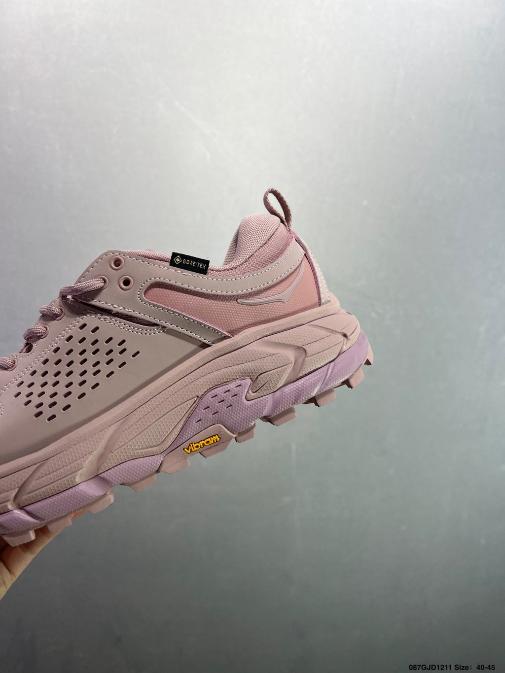 HOKA ONE ONE TOR ULTRA LO