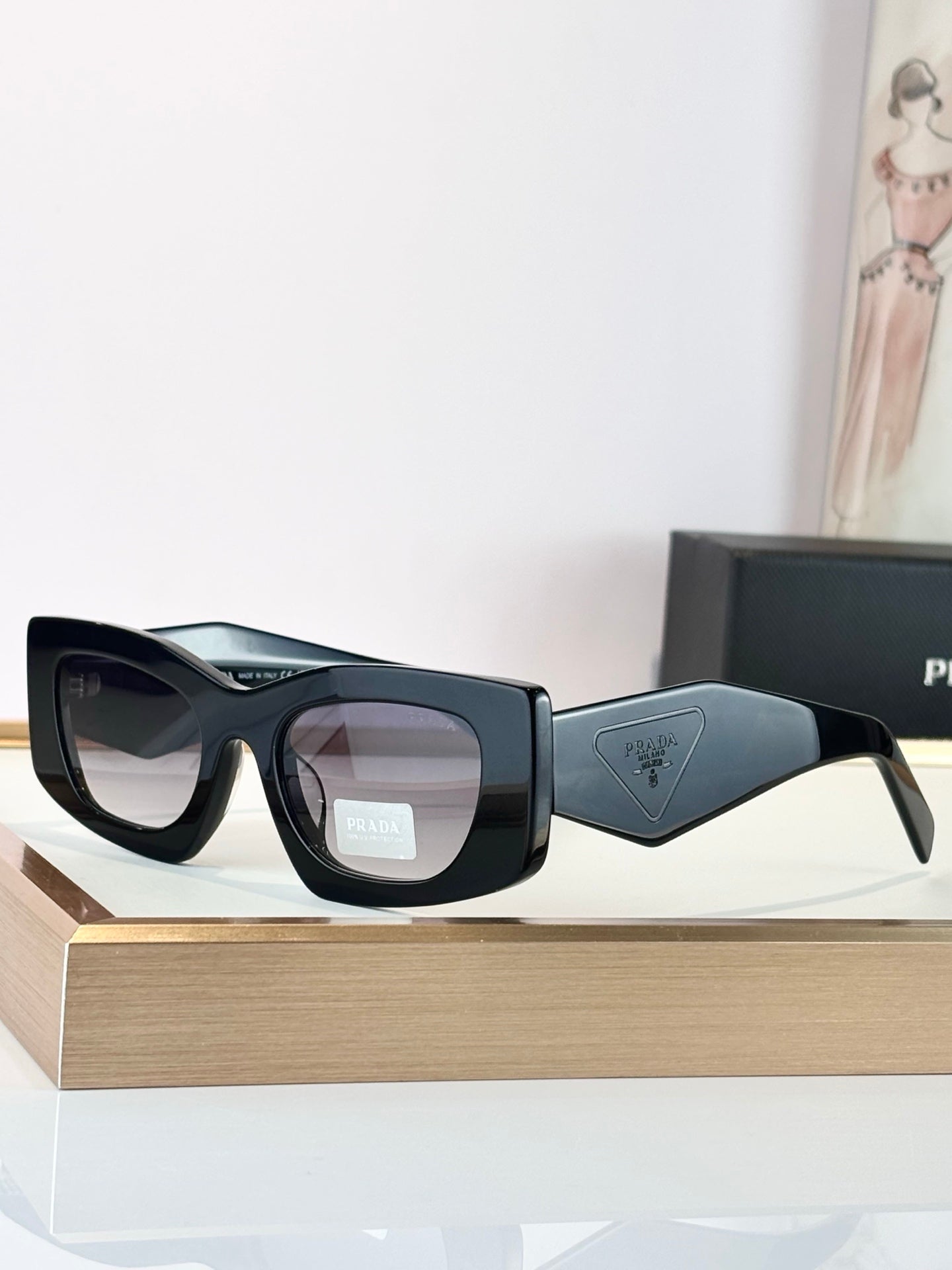 PRADA Sunglasses-PRD03SD