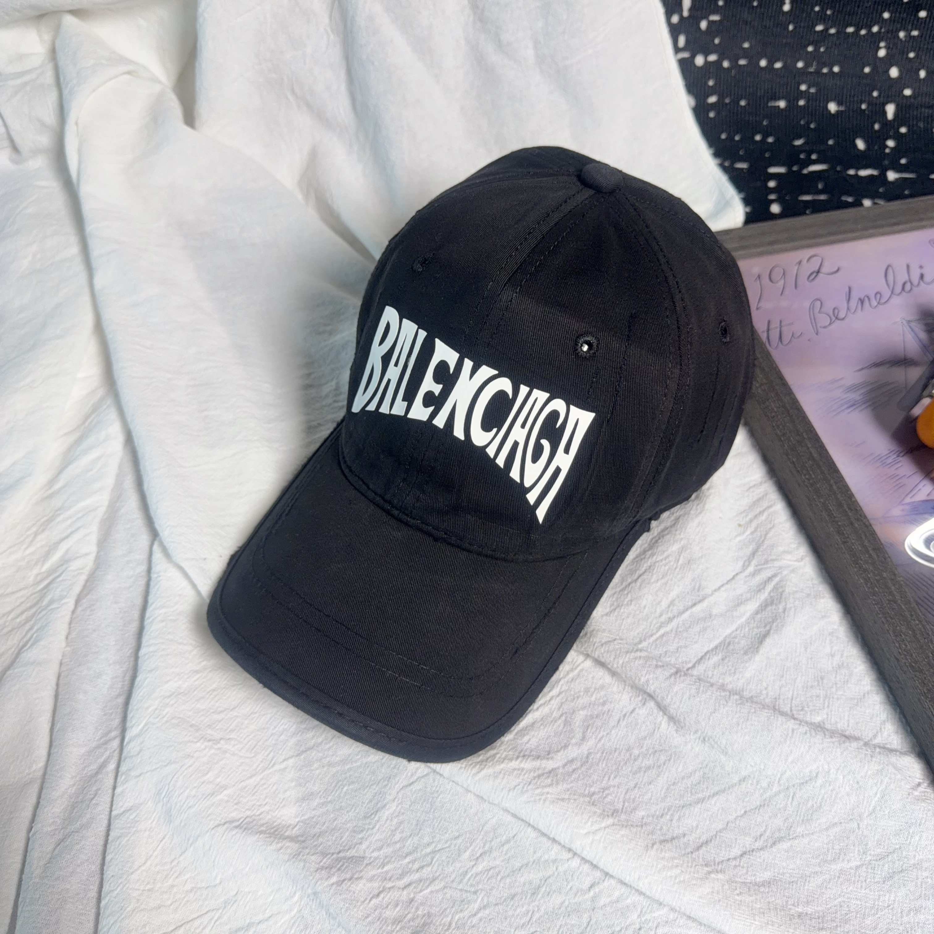 BALENCIAGA Baseball Cap